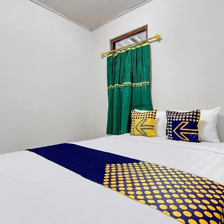Spot On 93717 Nayus Homestay Syariah 4